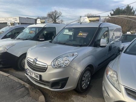 VAUXHALL COMBO 1.3 CDTi 2300 16v Sportive FWD L2 H1 3dr